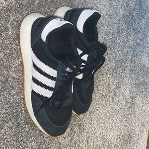 Adidas Iniki Gum Bottom